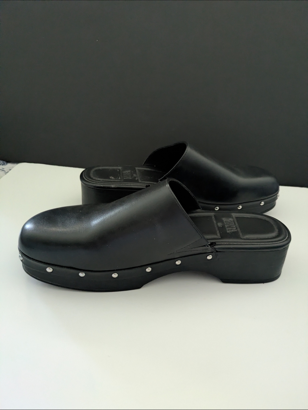 Zara Rounded Toe Open Back Black Studded Clogs Mules Platform Sole Sz. 40
